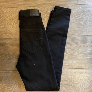 Women’s American Eagle Skinny Jeans